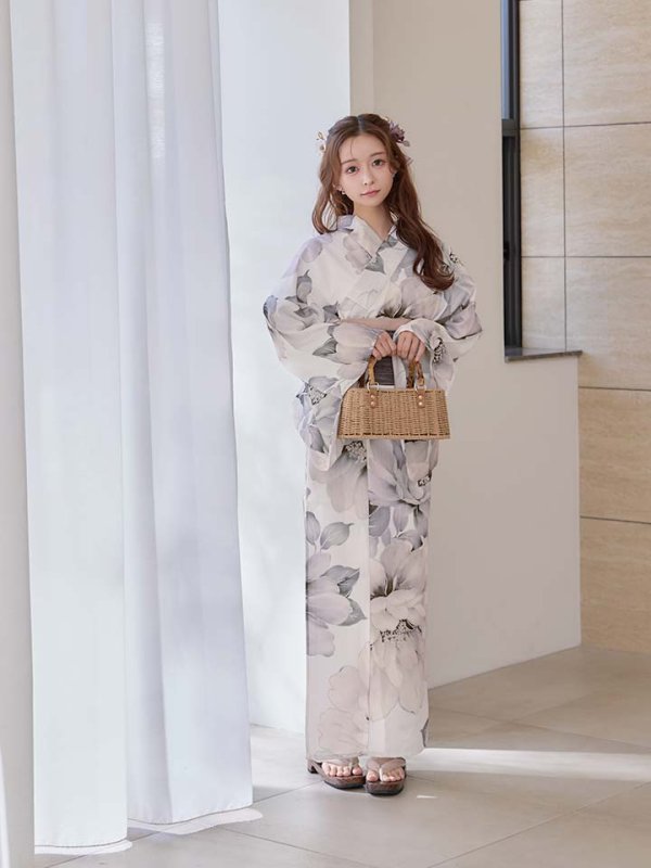 モデル:たまごあゆみ