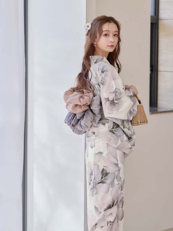 モデル:たまごあゆみ