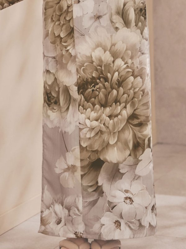 モデル：吉木千沙都（ちぃぽぽ）身長：158cm　着用サイズ：Fサイズ