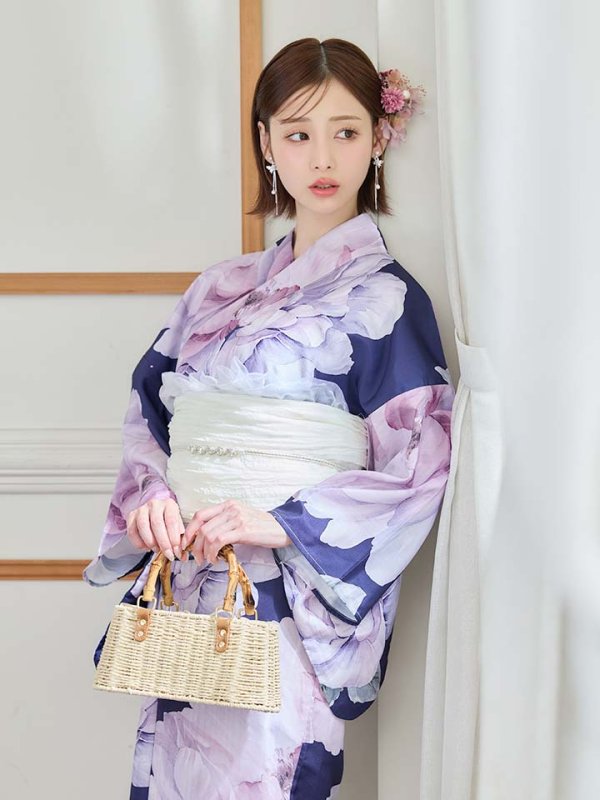 モデル：天海りこ　身長：156cm  着用サイズ：Fサイズ
