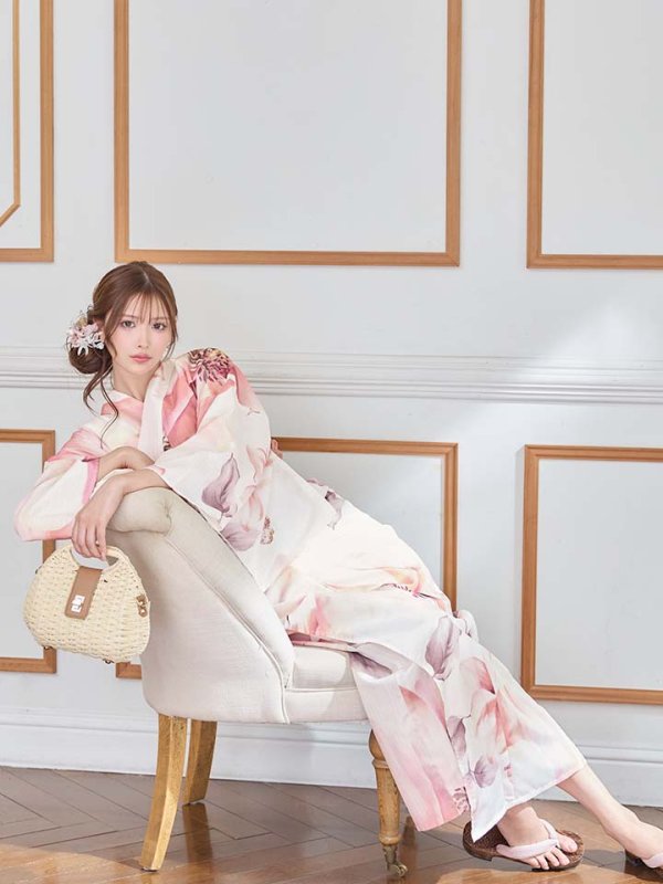 モデル：さんご 身長：170cm 着用サイズ：Fサイズ