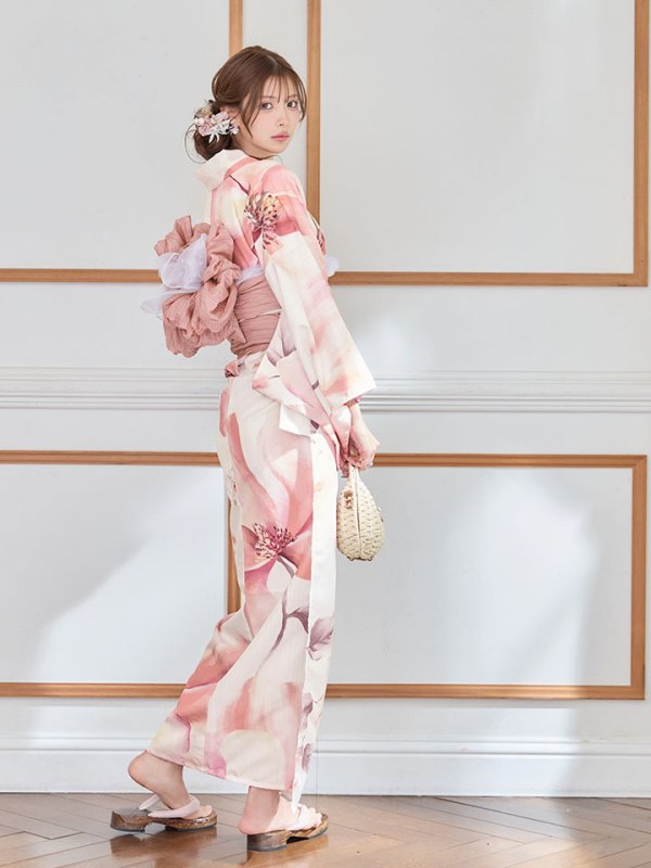 モデル：さんご 身長：170cm 着用サイズ：Fサイズ