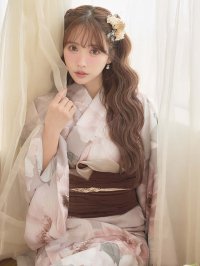 【即日発送】送料無料！ソフトピンクブロッサム浴衣【浴衣３点セット 浴衣/帯/下駄】[OF04]三上悠亜着用