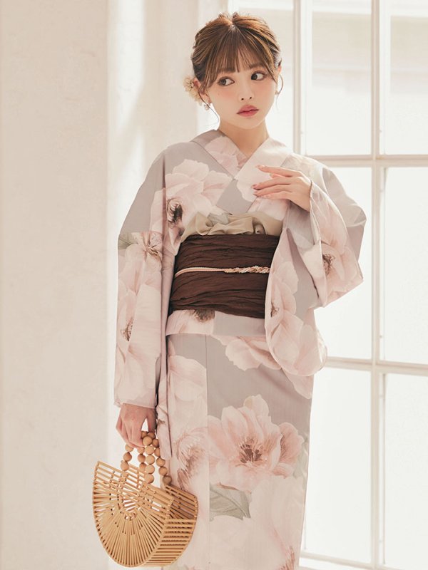 モデル：吉木千沙都（ちぃぽぽ）身長：158cm　着用サイズ：Fサイズ