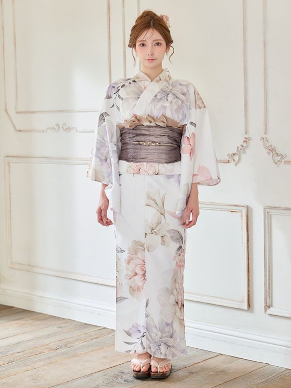 モデル：まみ　身長：161cm　着用サイズ：Fサイズ