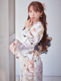 【即日発送】パステルミックス×ホワイト浴衣【浴衣３点セット 浴衣/帯/下駄】[OF04]三上悠亜着用