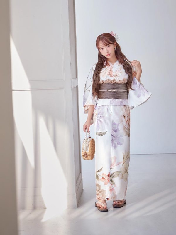 モデル:三上悠亜 身長:159cm