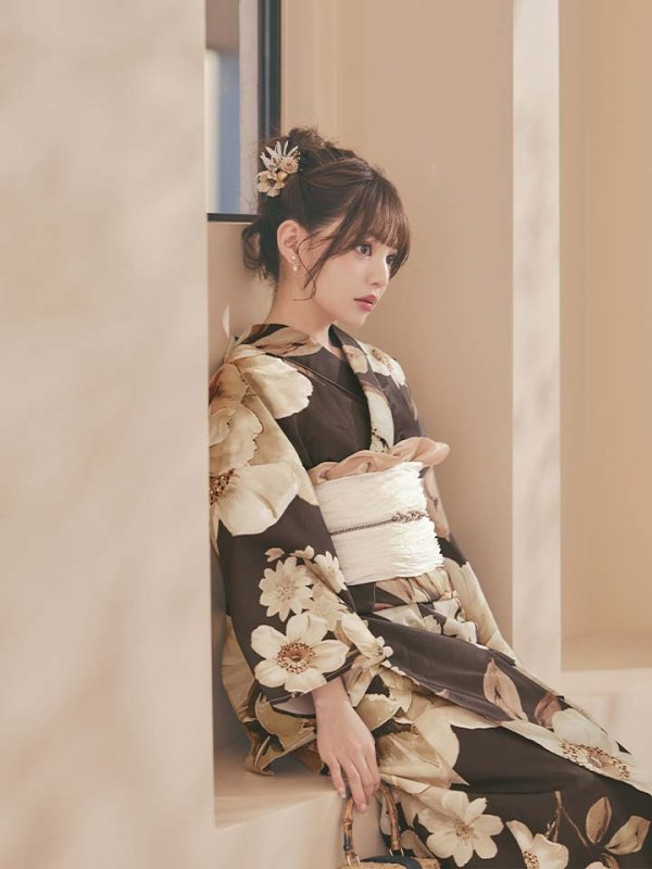 モデル:吉木千沙都（ちぃぽぽ） 身長:158cm