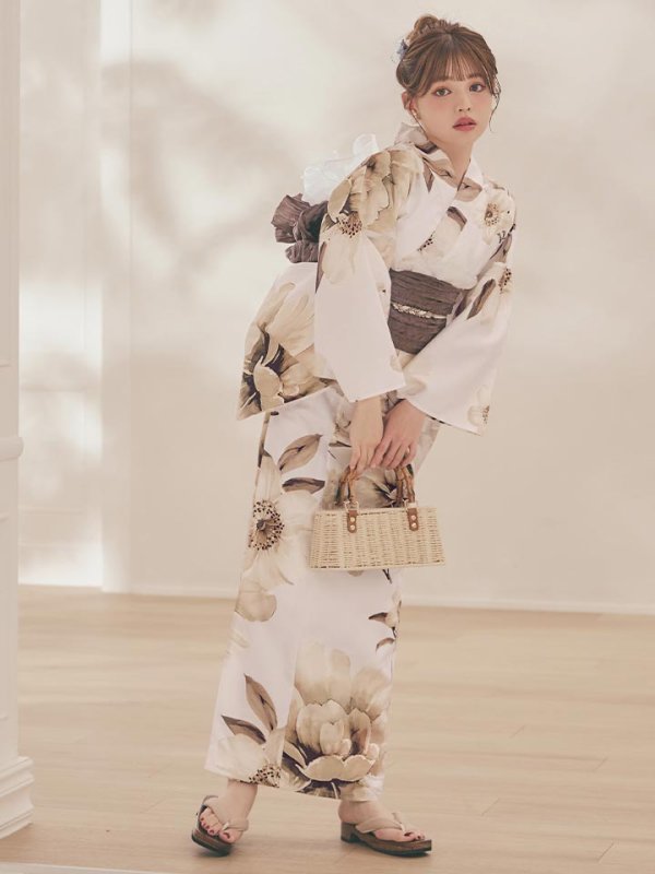 モデル：ちぃぽぽ　身長：158cm　着用サイズ：Fサイズ