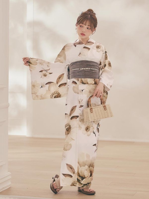 モデル：ちぃぽぽ　身長：158cm　着用サイズ：Fサイズ