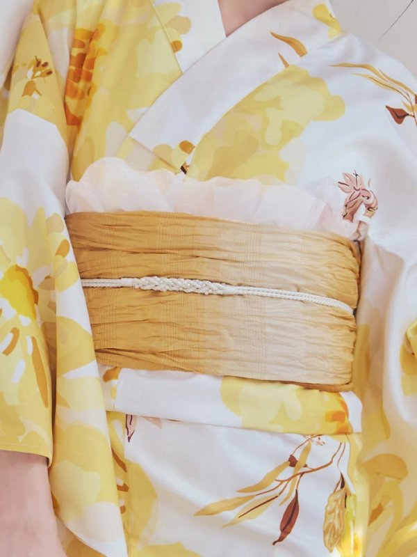 モデル：菅野結以　身長：163cm