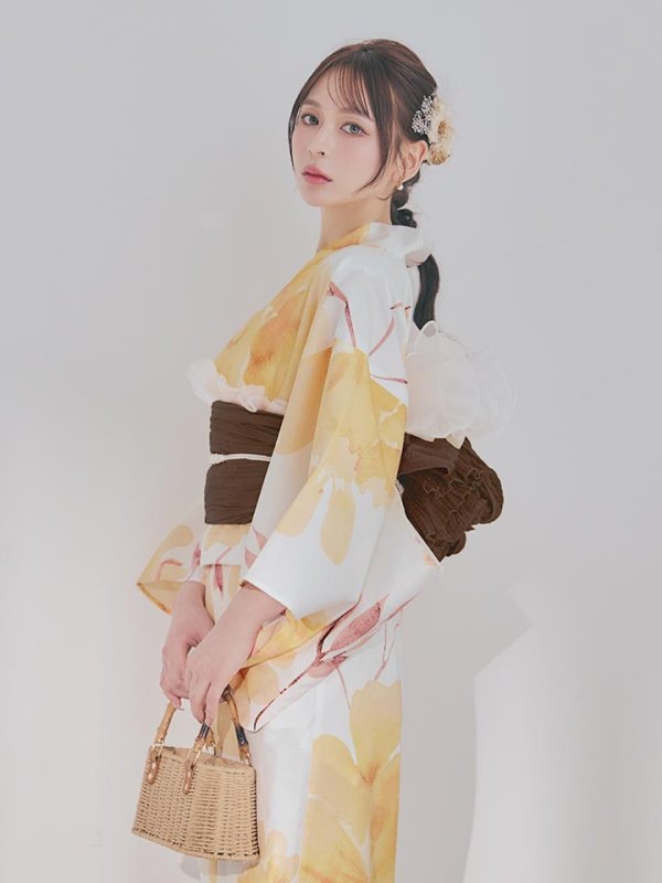 モデル：kie　身長：158cm　着用サイズ：Fサイズ