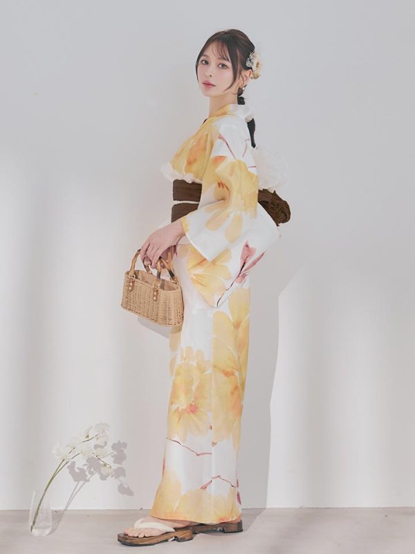 モデル：kie　身長：158cm　着用サイズ：Fサイズ