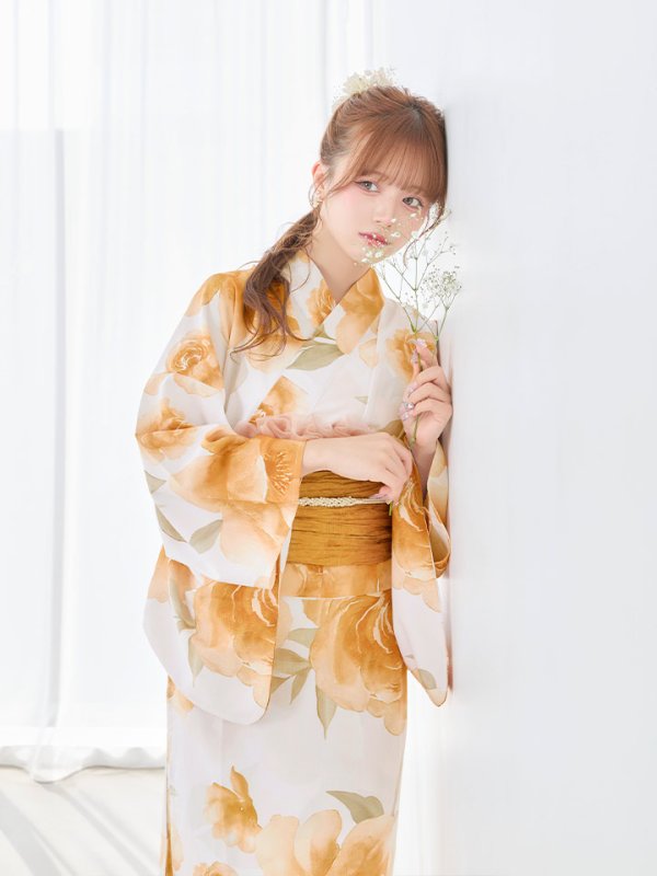 モデル：kirari　身長：156cm　着用サイズ：Fサイズ