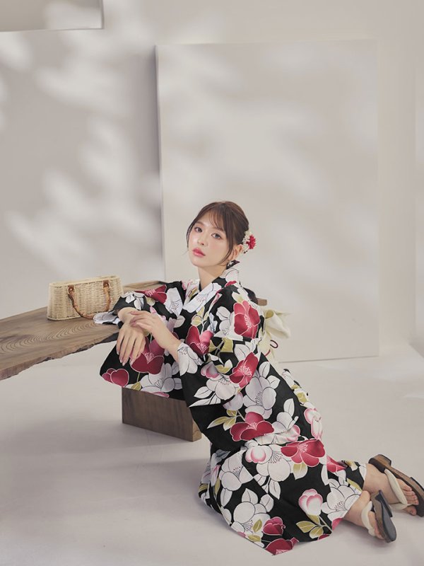 モデル：kie　身長：158cm　着用サイズ：Fサイズ