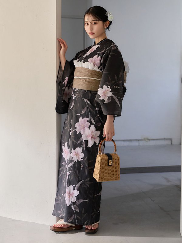 画像7: 送料無料！ホワイトリリー黒地浴衣【浴衣３点セット 浴衣/帯/下駄】[OF04]【予約 / 6月中旬発送予定】