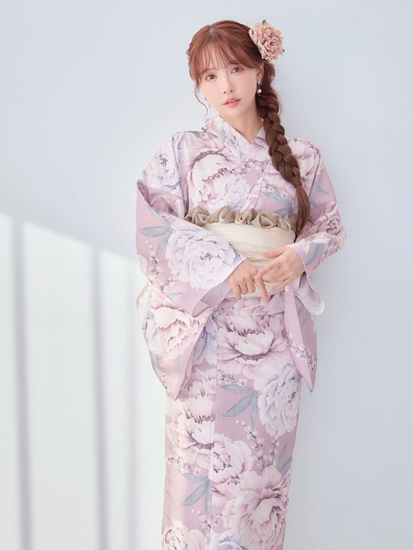 モデル：三上悠亜　身長：159cm　着用サイズ：Fサイズ