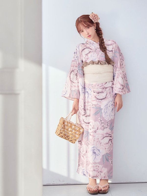 モデル：三上悠亜　身長：159cm　着用サイズ：Fサイズ