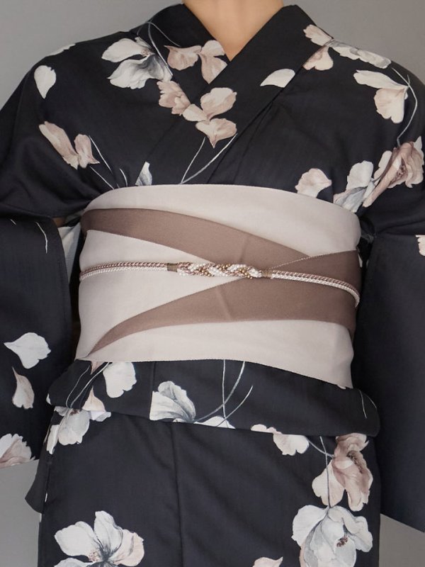 画像17: 送料無料！【即日発送】フローラルブラック浴衣【浴衣３点セット 浴衣/帯/下駄】[OF04]