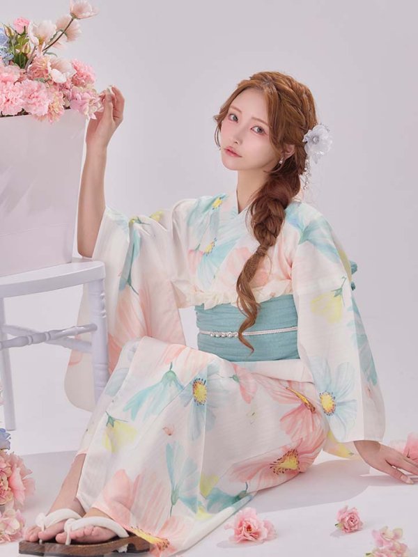 モデル：まみ　身長：161cm　着用サイズ：Fサイズ