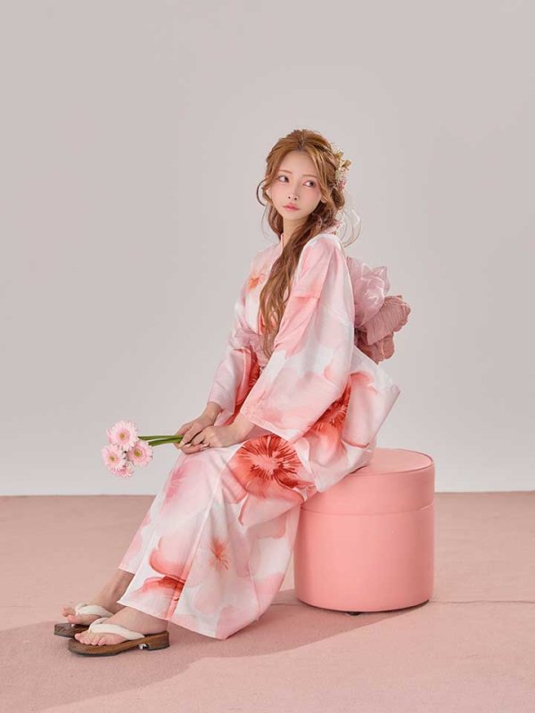 モデル：天海りこ　身長：156cm  着用サイズ：Fサイズ