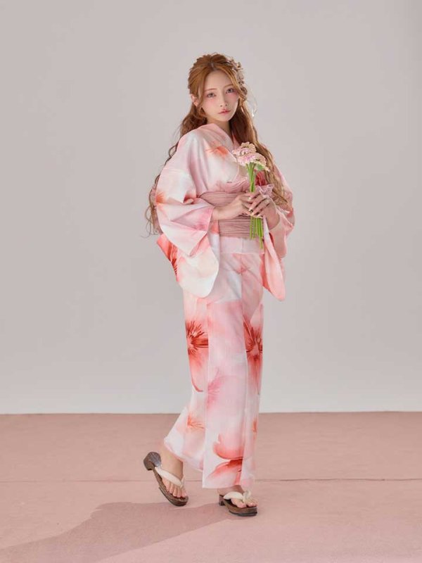 モデル：天海りこ　身長：156cm  着用サイズ：Fサイズ