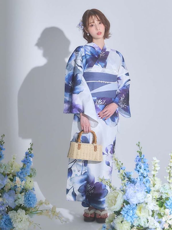 モデル：天海りこ　身長：156cm  着用サイズ：Fサイズ