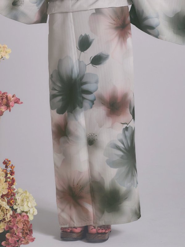 モデル：天海りこ　身長：156cm　着用サイズ：Fサイズ