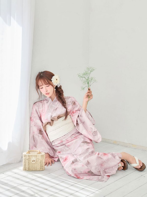 モデル：三上悠亜　身長：159cm