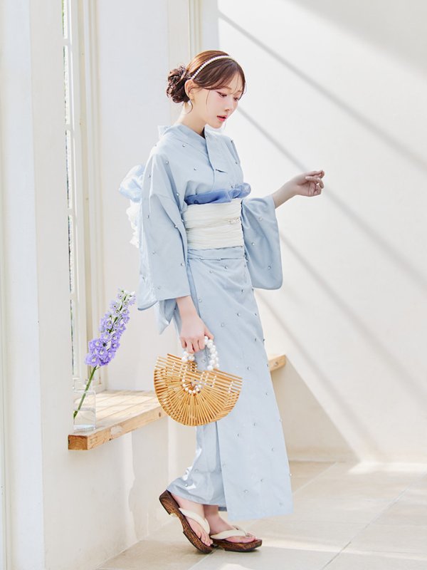 モデル：菅野結以　身長：163cm