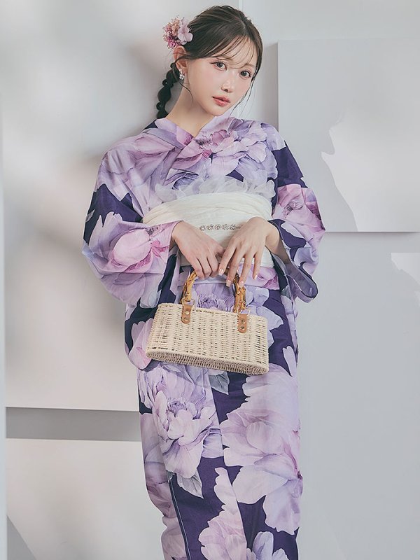 モデル：菅野結以 身長：163cm 着用サイズ：Fサイズ