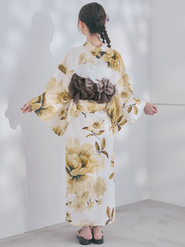 モデル:菅野結以 身長:163cm