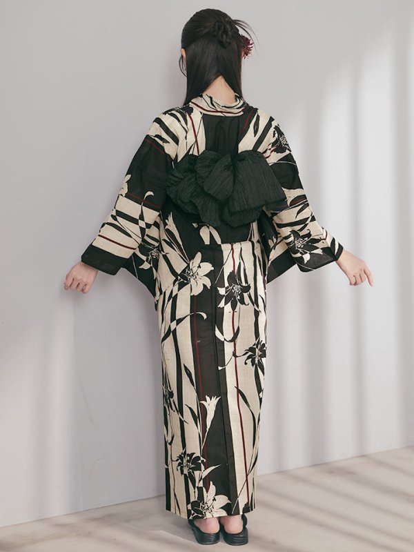 モデル：菅野結以　身長：163cm　着用サイズ：Fサイズ