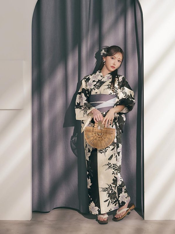 モデル：菅野結以　身長：163cm　着用サイズ：Fサイズ