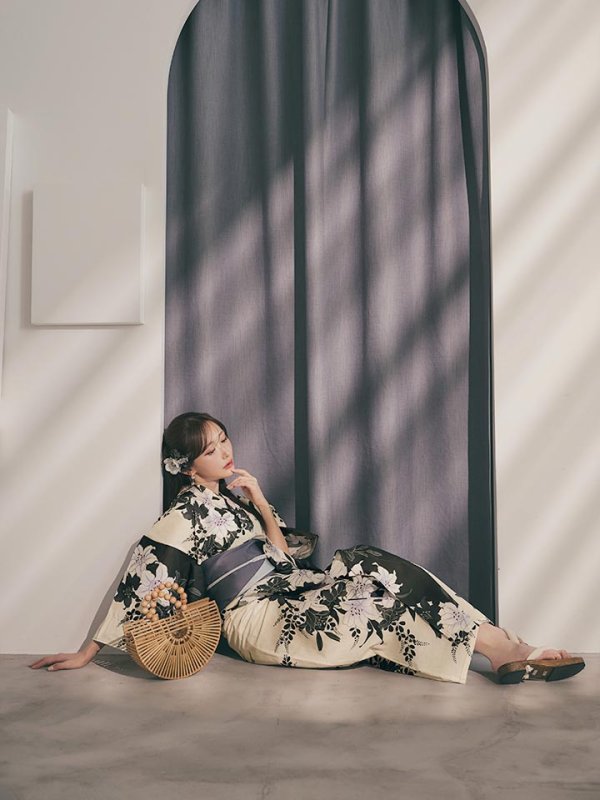 モデル：菅野結以　身長：163cm　着用サイズ：Fサイズ