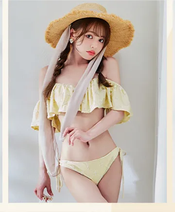 ビジューオフショルダーフリルビキニ 2点セット