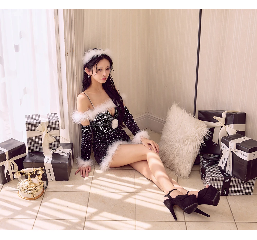 【サンタ】グラデーションビジューアームウォーマー付きサンタコスプレ4