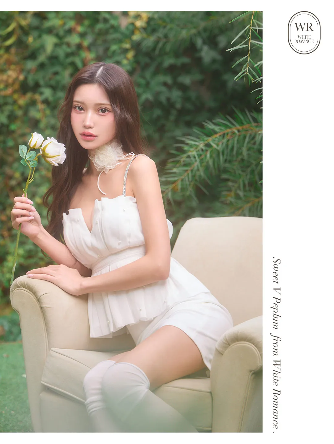 Vネックワンピ ペプラムデザイン ウエスト切替 タイトミニ 上品ホワイト くびれ強調 華奢見え フェミニン 大人可愛い キャバドレス 春夏 3