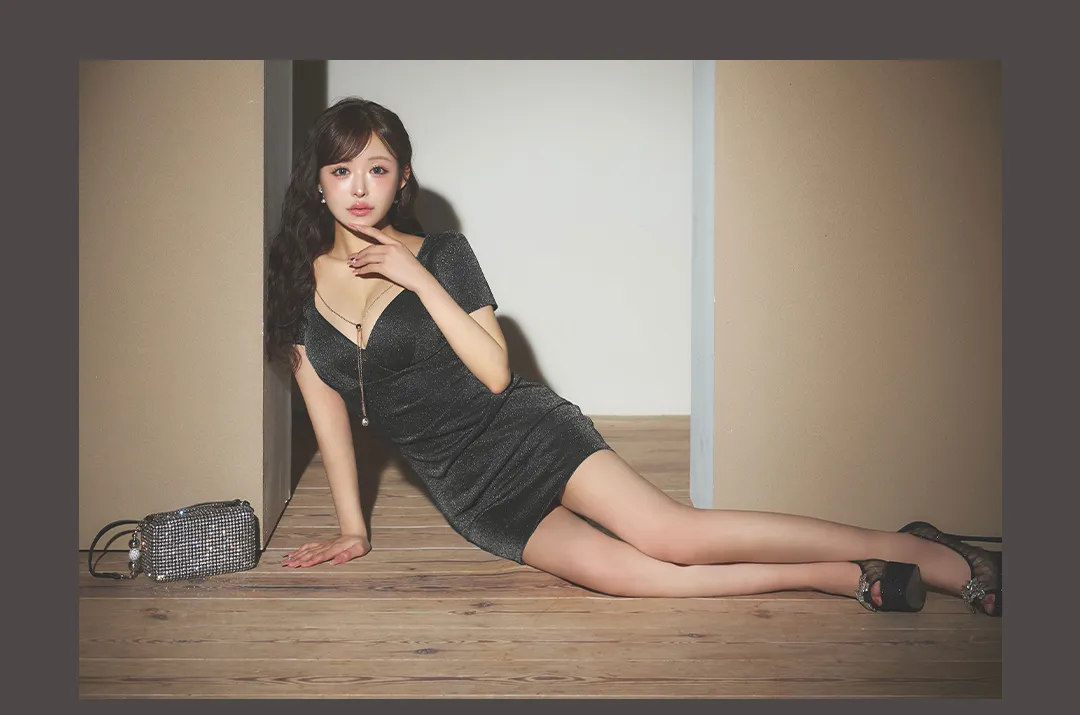 チェーンデザインラメタイトミニドレス/キャバドレス3