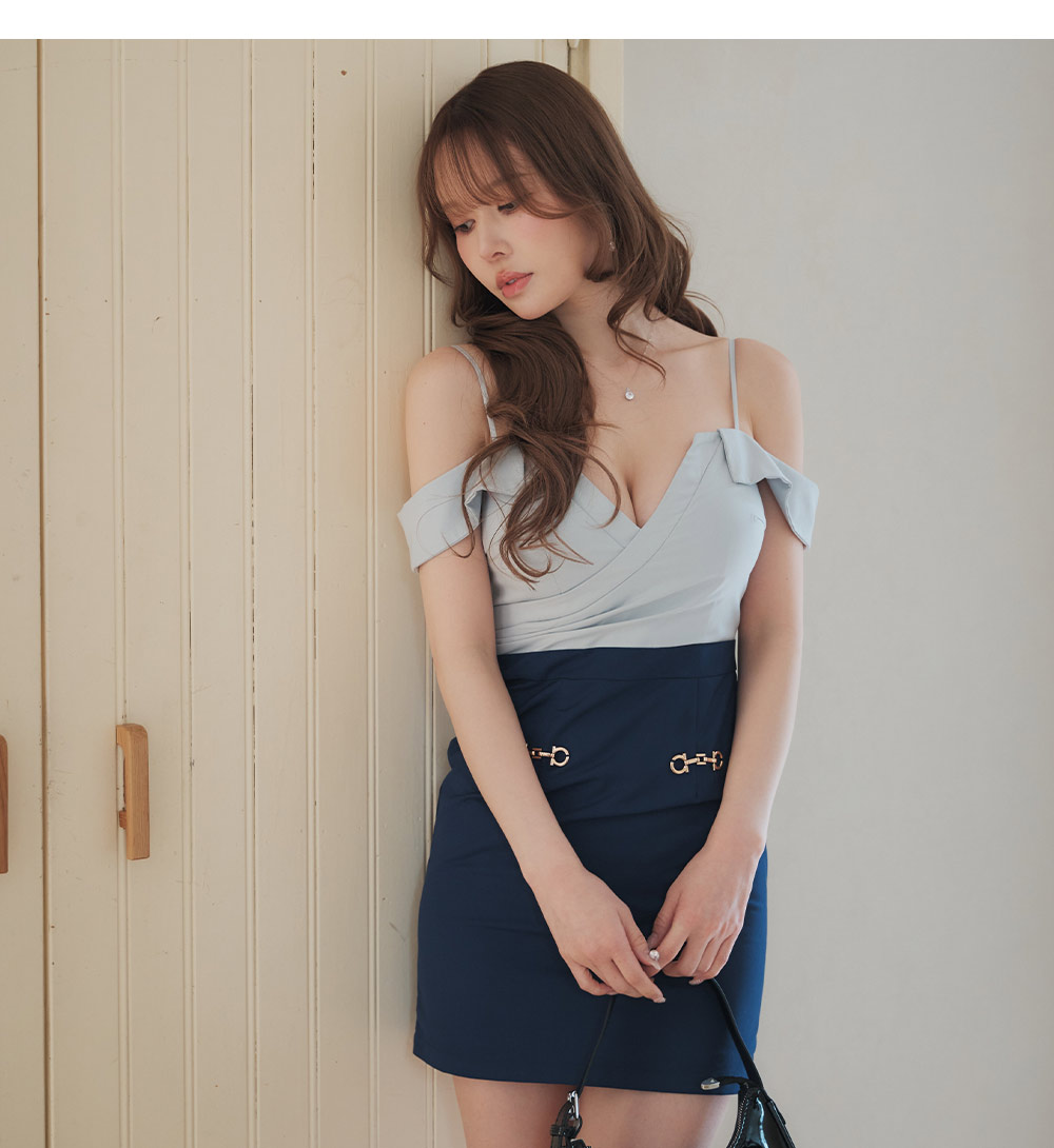 ribbon V Neck ドレス バックスタイル 4