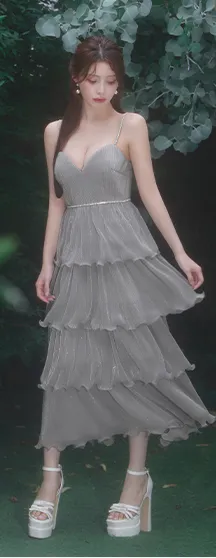 【sifeel/シフィール】ラメ/シフォン/ティアード/キャミソール/ビジュー/谷間見せ/ミディアム/ワンピースドレス/キャバドレス4