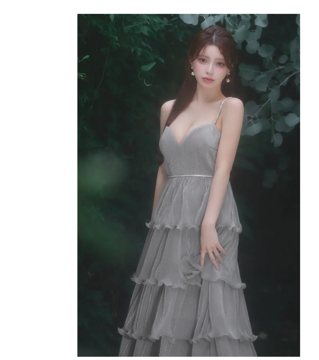 【sifeel/シフィール】ラメ/シフォン/ティアード/キャミソール/ビジュー/谷間見せ/ミディアム/ワンピースドレス/キャバドレス3