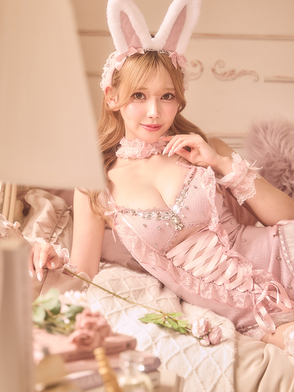 あいな