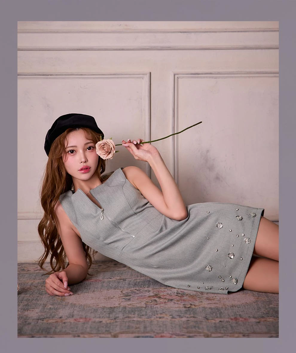 フラワービジューフロントジップミニドレス1