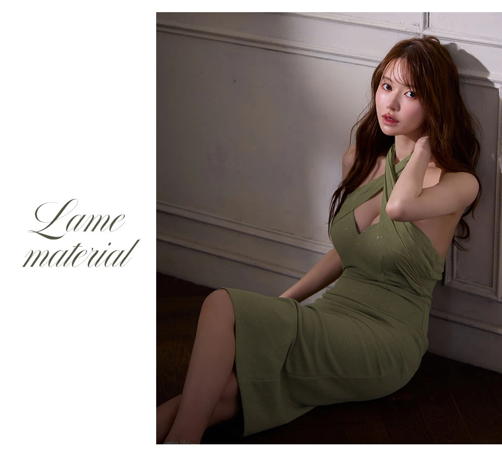 クロスホルターネックラメタイトミディアムドレス2