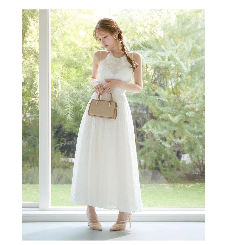 せいはちゃん着用 ホワイトワンピースドレス2