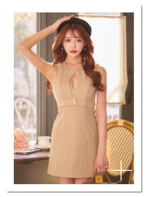 明日花キララちゃん着用 ノースリーブバストカットミニドレス