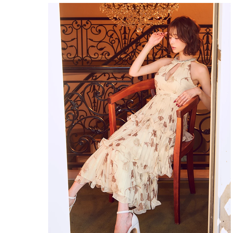 CHANCE&CHANGE 天海りこちゃん着用 花柄ホルターネックロングワンピース9