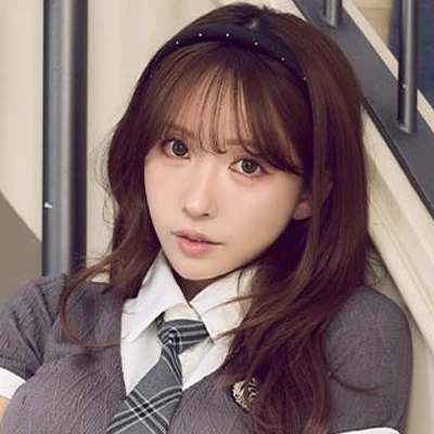三上悠亜