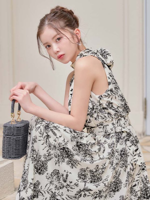 モデル：せいは　身長：161cm　着用サイズ：Sサイズ